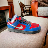 NIKE SB DUNK LOW SPIDER VERSE